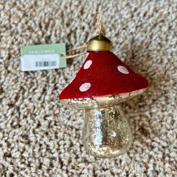 Mushroom Mercury Glass Red Silver Christmas Ornament, NEW - Picture 2 of 4